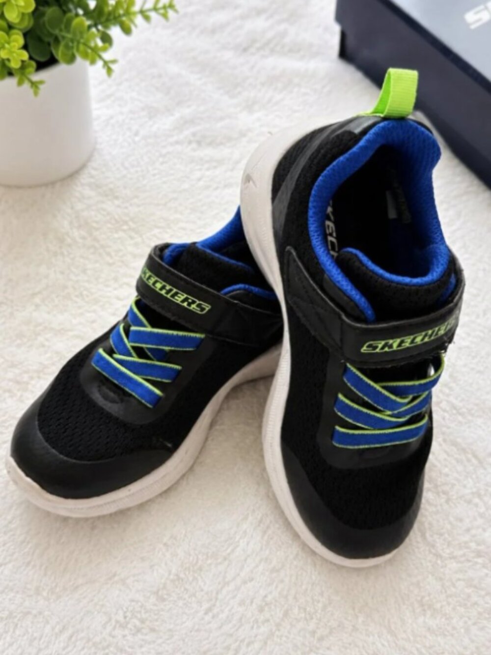 SKECHERS Kids Black Blue Green Sneakers Hook & Loop Athletic Shoes+